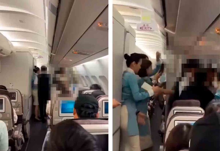 Vid O Tendue Un Passager Tente D Ouvrir La Porte D Un Avion En Plein