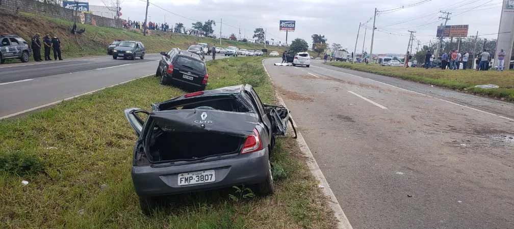 Acidente matou duas pessoas na rodovia Virgílio Viel, em Sumaré (SP), nesta quinta-feira (22) — Foto: Polícia Militar Rodoviária/4ºBPRv