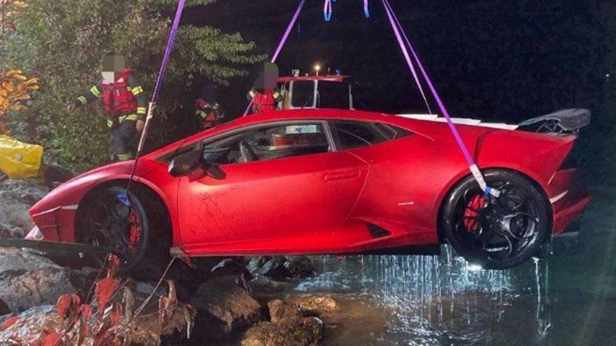 Homem confunde pedais de freio e acelerador e Lamborghini de R$ 1,2 milhão vai parar em lago. Foto: Reprodução Redes Sociais 