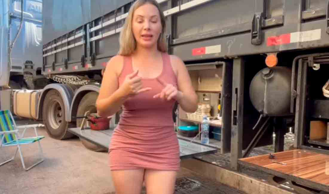 Aline Füchter grava vídeo ficando de pé pela primeira vez após acidente com caminhão. Foto: Reprodução Youtube