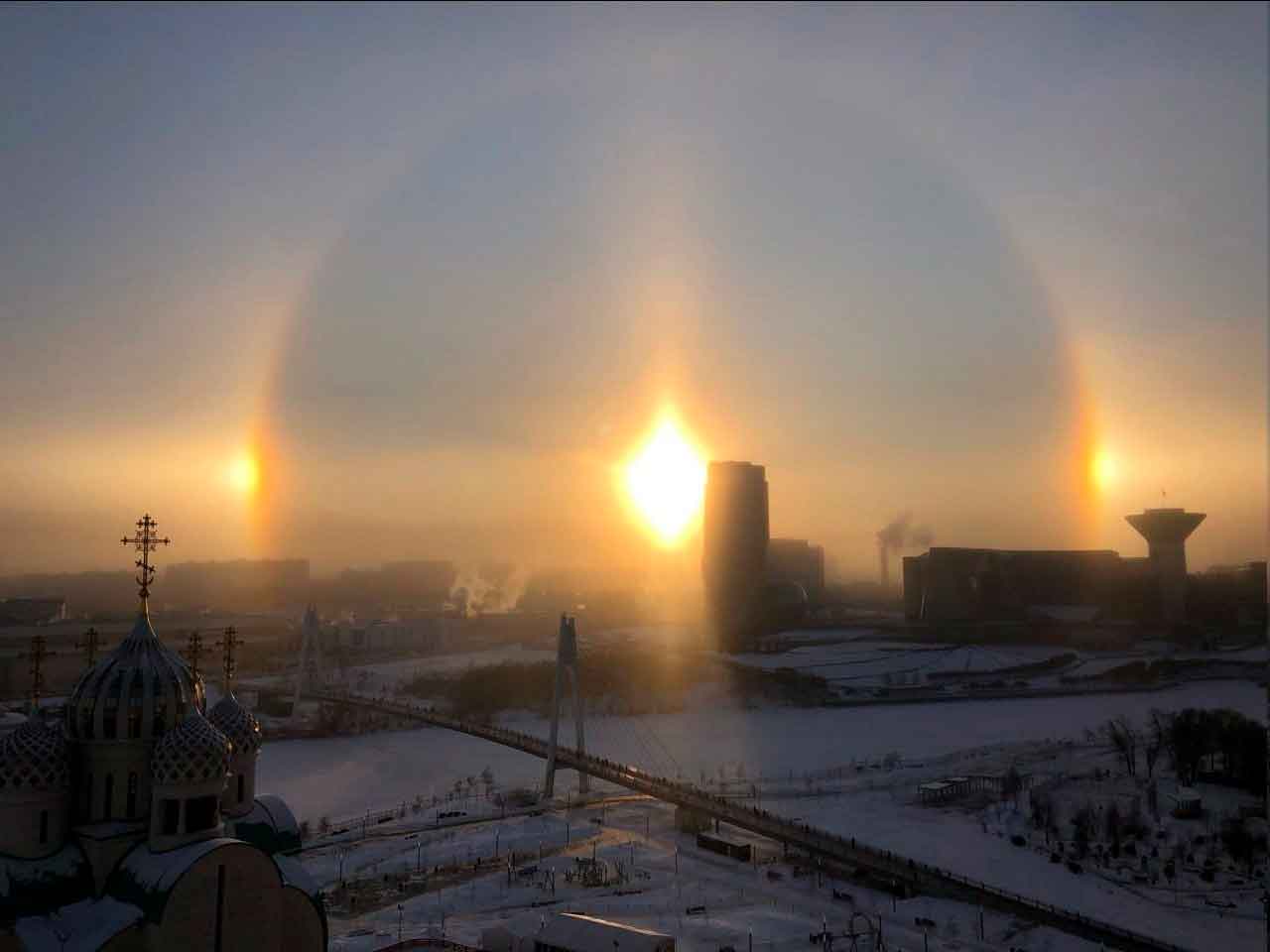 Os moradores de Moscou, capital da Rússia publicam nas redes sociais as imagens do efeito de halo. Foto: Reprodução Twitter