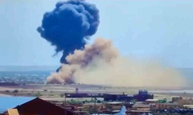 Vídeo: avião militar bielorusso explode instantes depois de pousar