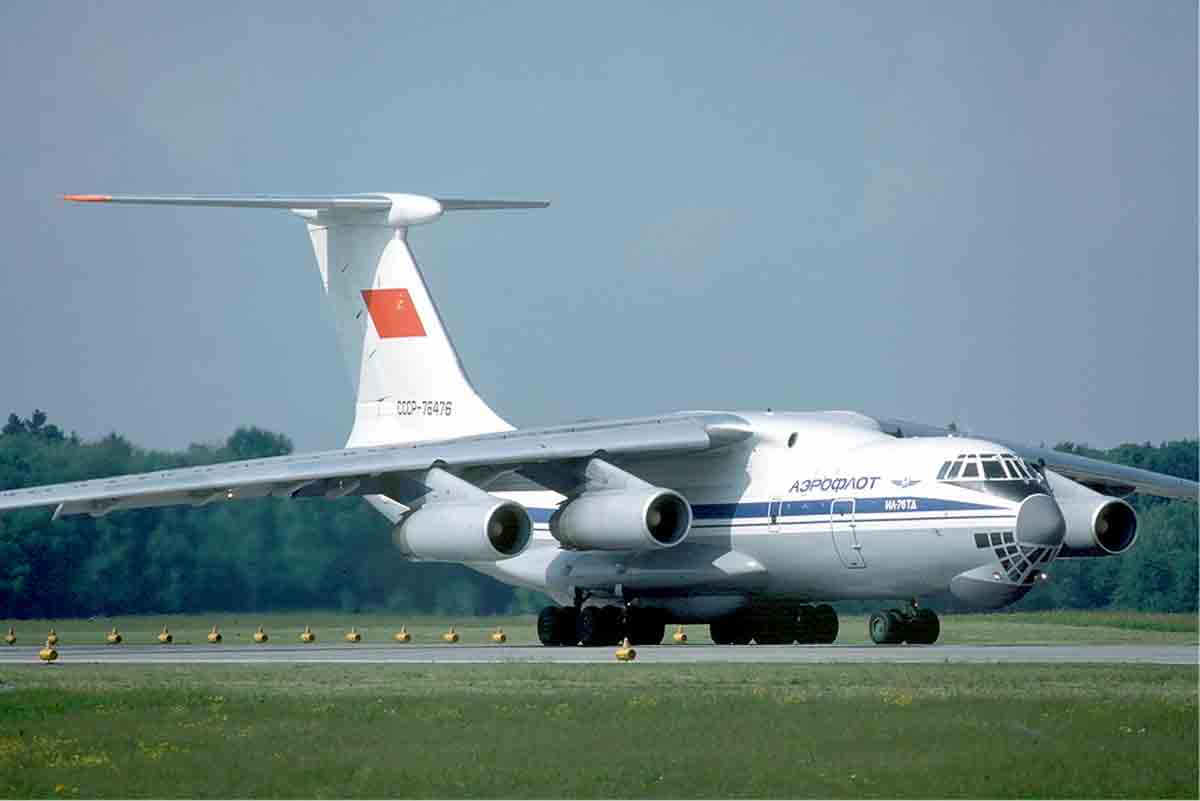 Ilyushin-76. Zdjęcie: Wikipedia