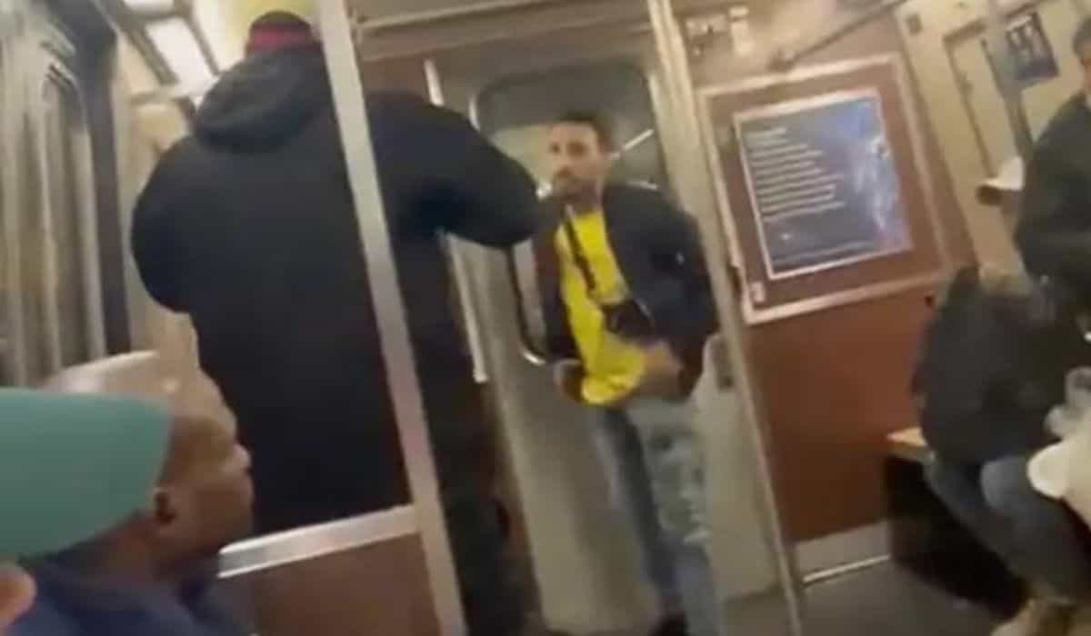 Strzelanina w metrze w Nowym Jorku: pasażer zwolniony przez władze na podstawie obrony koniecznej po ataku