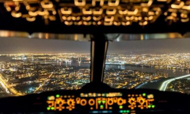 Piloto de avião compartilha fotos impressionantes registradas em sua cabine