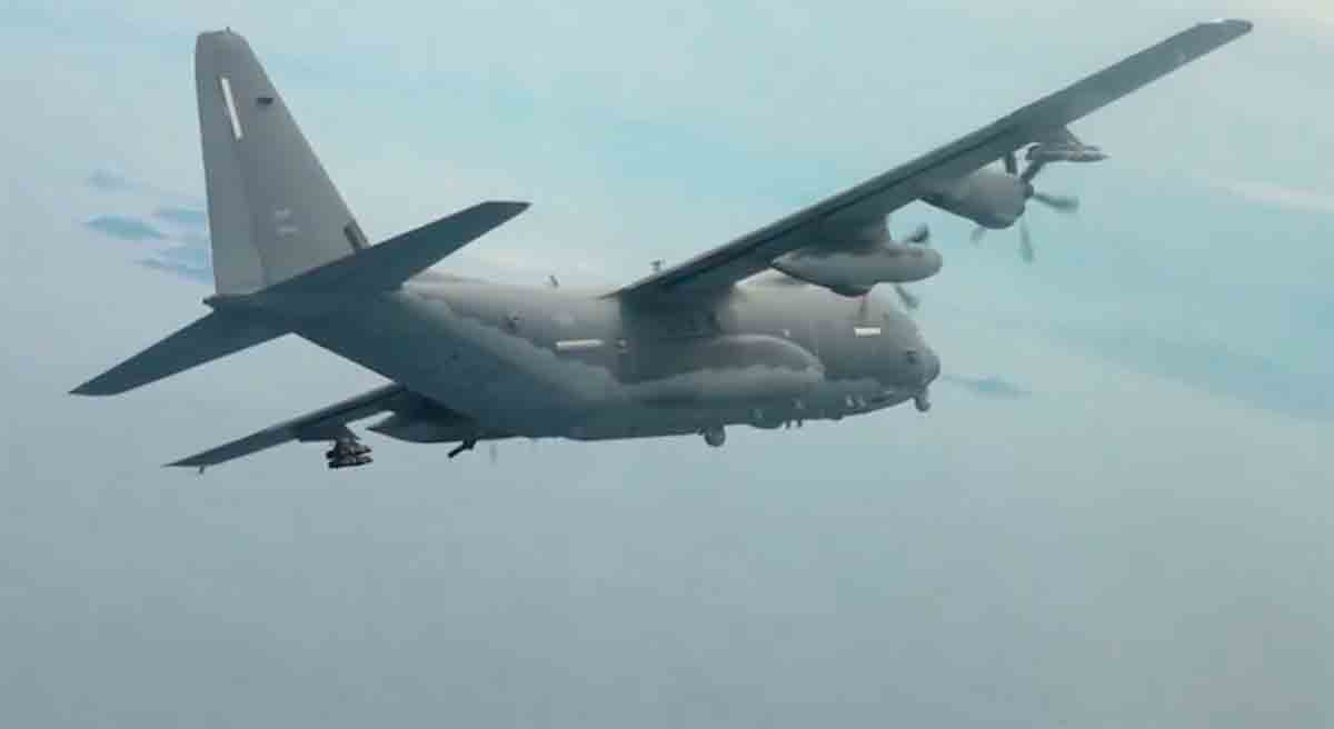 AC-130J Ghostrider. Reprodução Twitter @GuyPlopsky