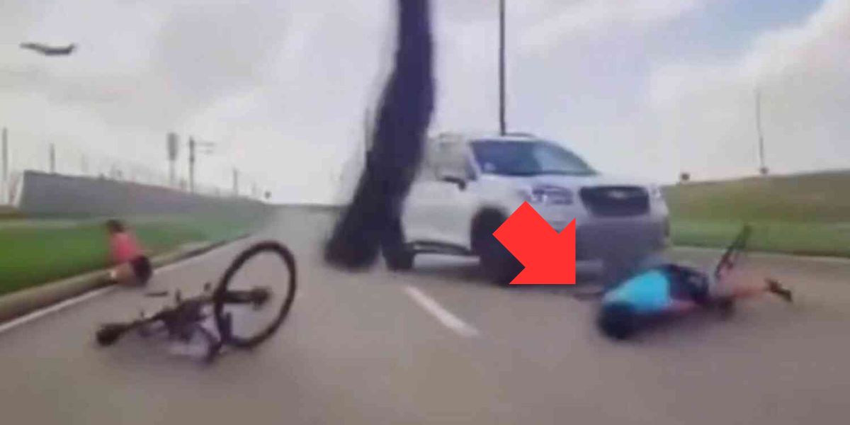 Angstaanjagende video: Vluchtende chauffeur rijdt twee fietsers aan bij ongeval in Texas