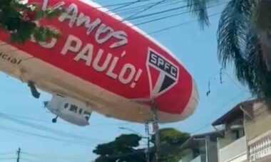 Impressionante: Dirigível despenca sobre casas em cidade brasileira durante teste! Assista agora! Fotos e Vídeos: Instagram @santoandredepressao