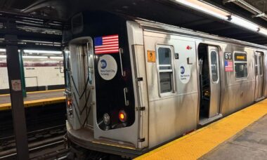 Facebook New York Subway