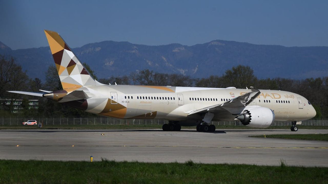 Acordo prevê que novos Airbus terão acesso à internet via satélites da Amazon