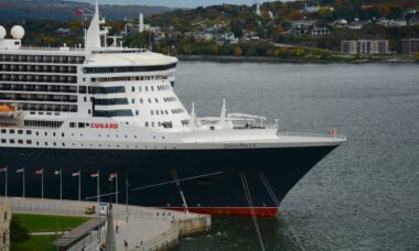 Mais de 200 passageiros e tripulantes da Cunard Line são isolados após infecção por norovírus