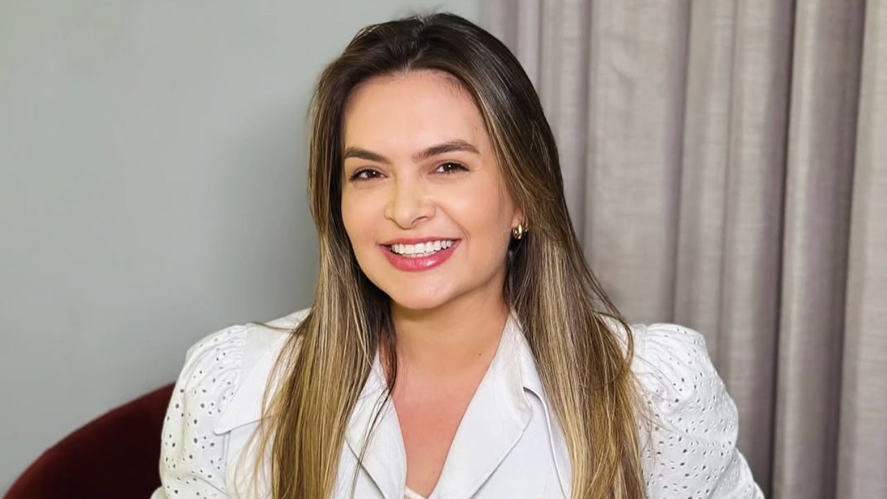 Braziliaanse arts reanimeert oudere vrouw die een hartstilstand kreeg tijdens een vlucht naar de VS