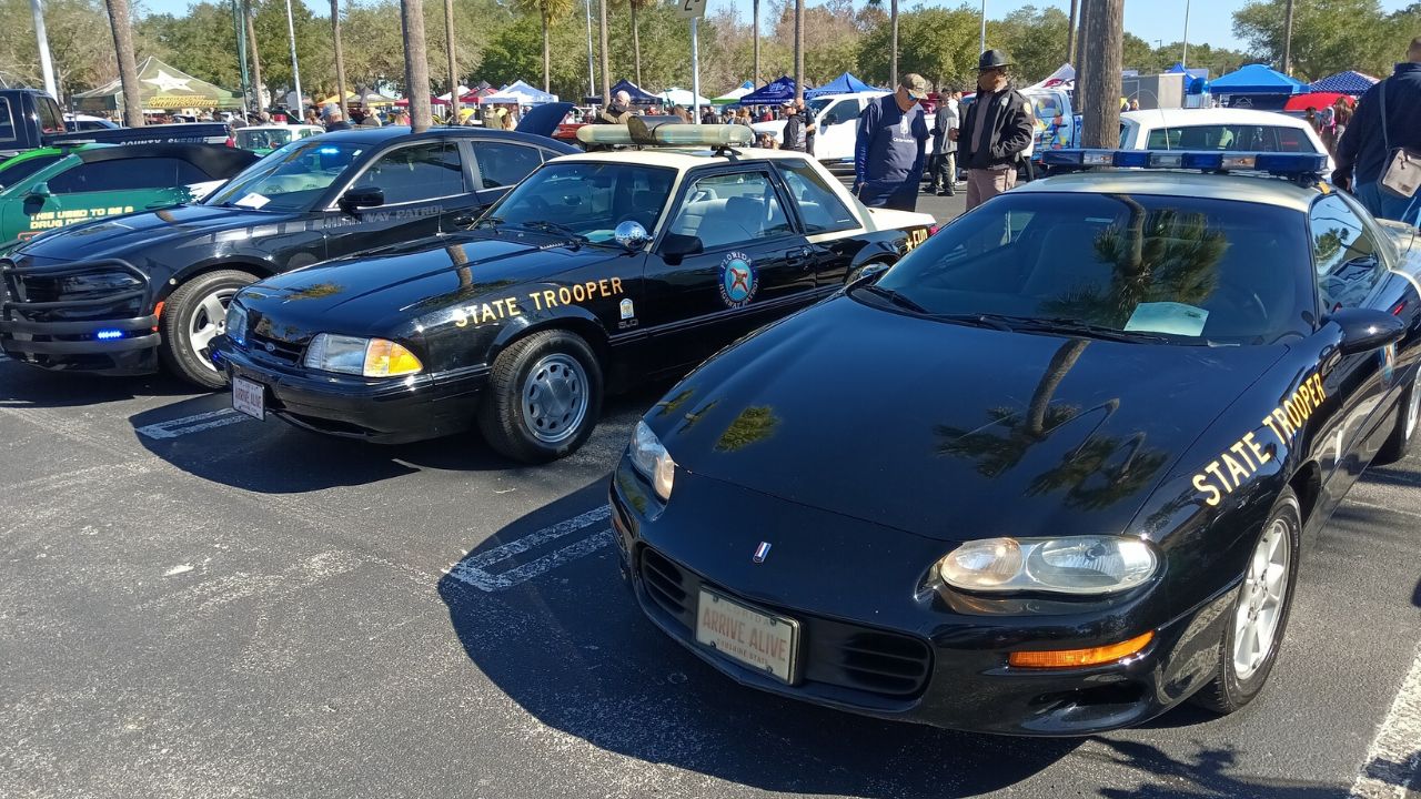 De Florida Highway Patrol is op zoek naar een motorrijder die op een automobilist heeft geschoten