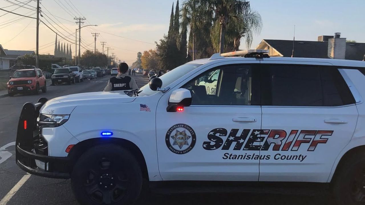 4-year-old girl drowns after allegedly intoxicated mother crashes car into California canal