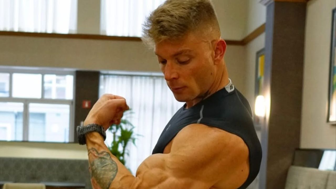 Influenceur fitness brésilien renverse un policier de Miami et est arrêté après avoir fui les lieux