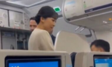 Princesa do Japão é vista em voo doméstico no Brasil e vídeo viraliza
