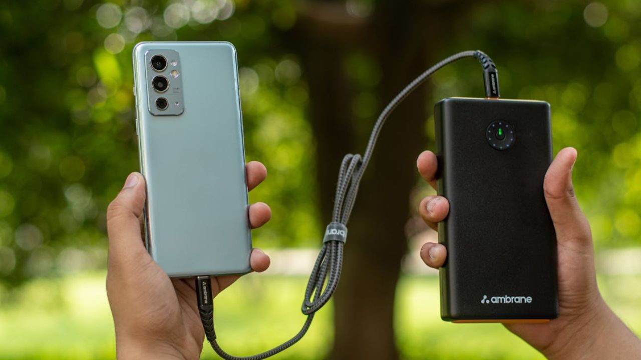 La Cina vieta i caricatori power bank sui voli nazionali dopo casi di incendi