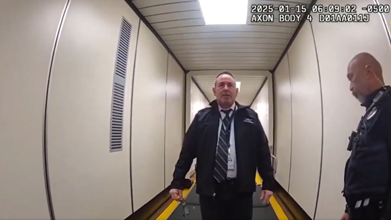 Piloto da Southwest Airlines confessa ter bebido três cervejas em vídeo viral